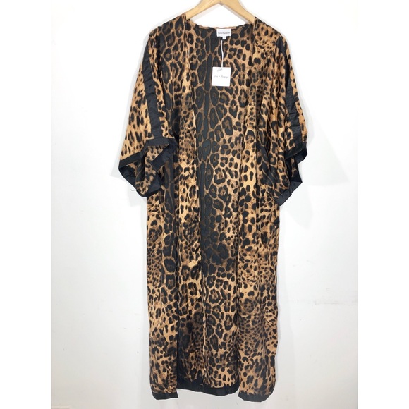 Leopard Print Long Kimono - Picture 2 of 6